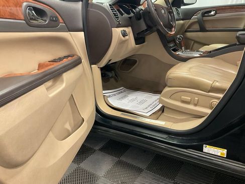 Used 2012 Buick Enclave Leather AWD/4WD image 8