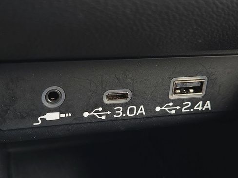 Used 2025 Subaru Outback Wilderness AWD/4WD image 15