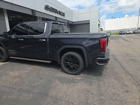 Used 2022 GMC Sierra 1500 Denali AWD/4WD image 6