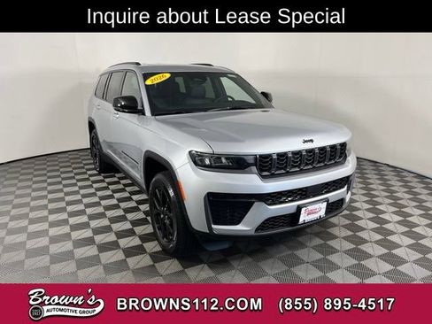 Used 2026 Jeep Grand Cherokee L 4WD image 1
