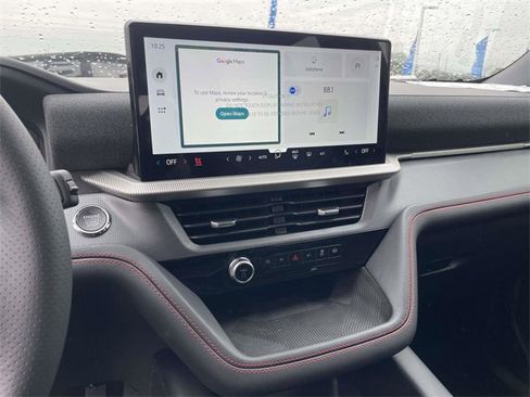 New 2026 Ford Explorer ST-Line w/ ST-Line Street Pack image 9