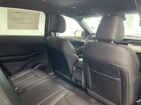 New 2026 Jeep Cherokee Limited image 30