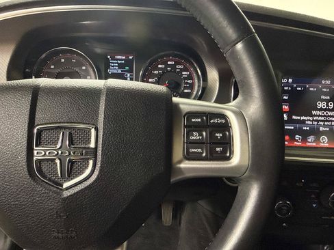 Used 2013 Dodge Charger R/T RWD image 29