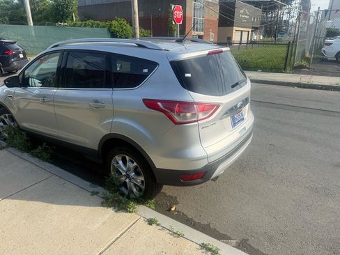 Used 2015 Ford Escape Titanium AWD/4WD image 6