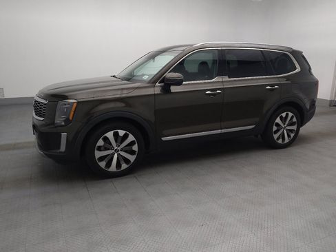 Used 2020 Kia Telluride S AWD/4WD image 2