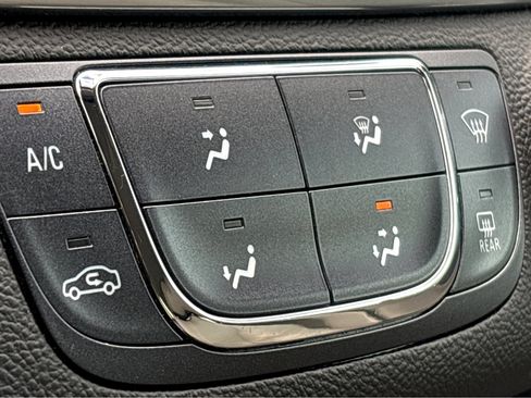 Used 2019 Chevrolet Impala LS image 24