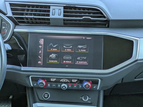 Used 2021 Audi Q3 2.0T Premium w/ Convenience Package image 24