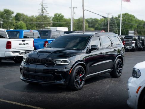 Used 2024 Dodge Durango SRT AWD/4WD image 2