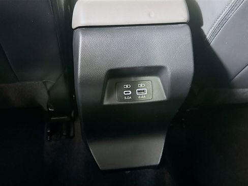Used 2024 Subaru Crosstrek 2.0i Premium image 30