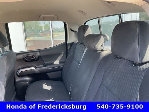Used 2022 Toyota Tacoma SR5 w/ Trail Edition image 16