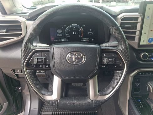 Used 2024 Toyota Tundra Limited AWD/4WD image 19