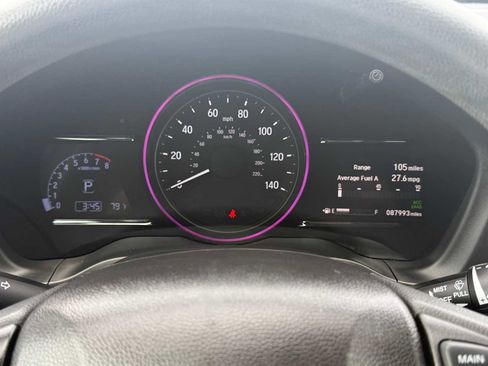 Used 2019 Honda HR-V EX image 21