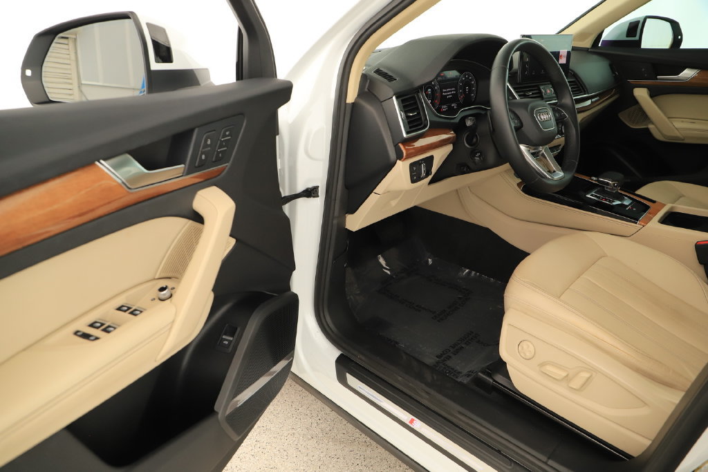 Certified 2023 Audi Q5 2.0T Premium Plus AWD/4WD image 14