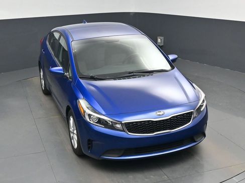 Used 2017 Kia Forte S image 26