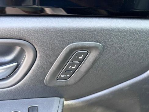 New 2025 Honda Pilot Touring image 22