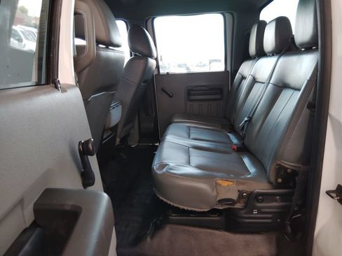 Used 2014 Ford F550 4x4 Crew Cab Super Duty image 16
