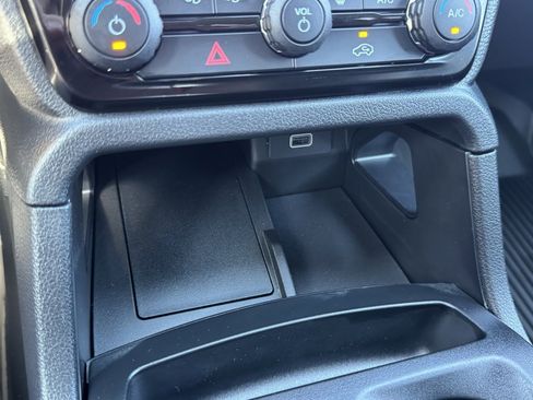 New 2025 Ford Ranger XLT w/ Equipment Group 301A High image 39