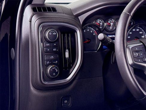 Certified 2021 Chevrolet Silverado 1500 LT image 5