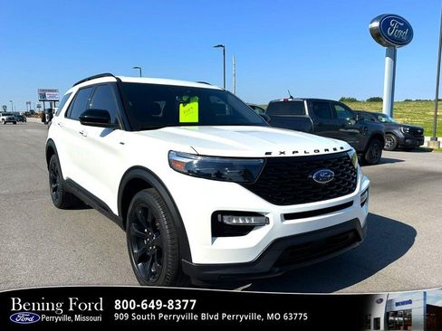 Used 2024 Ford Explorer ST-Line w/ Class IV Trailer Tow Package AWD/4WD image 1