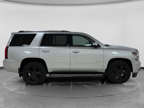 Used 2018 Chevrolet Tahoe Premier image 2