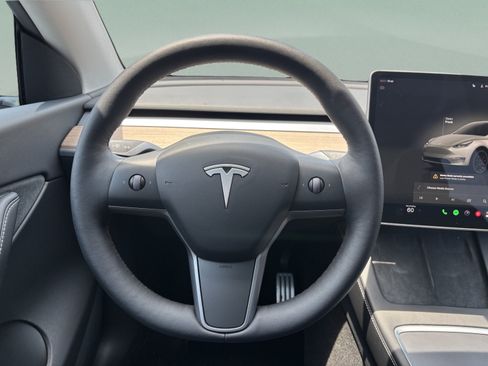 Used 2022 Tesla Model Y Performance AWD/4WD image 8
