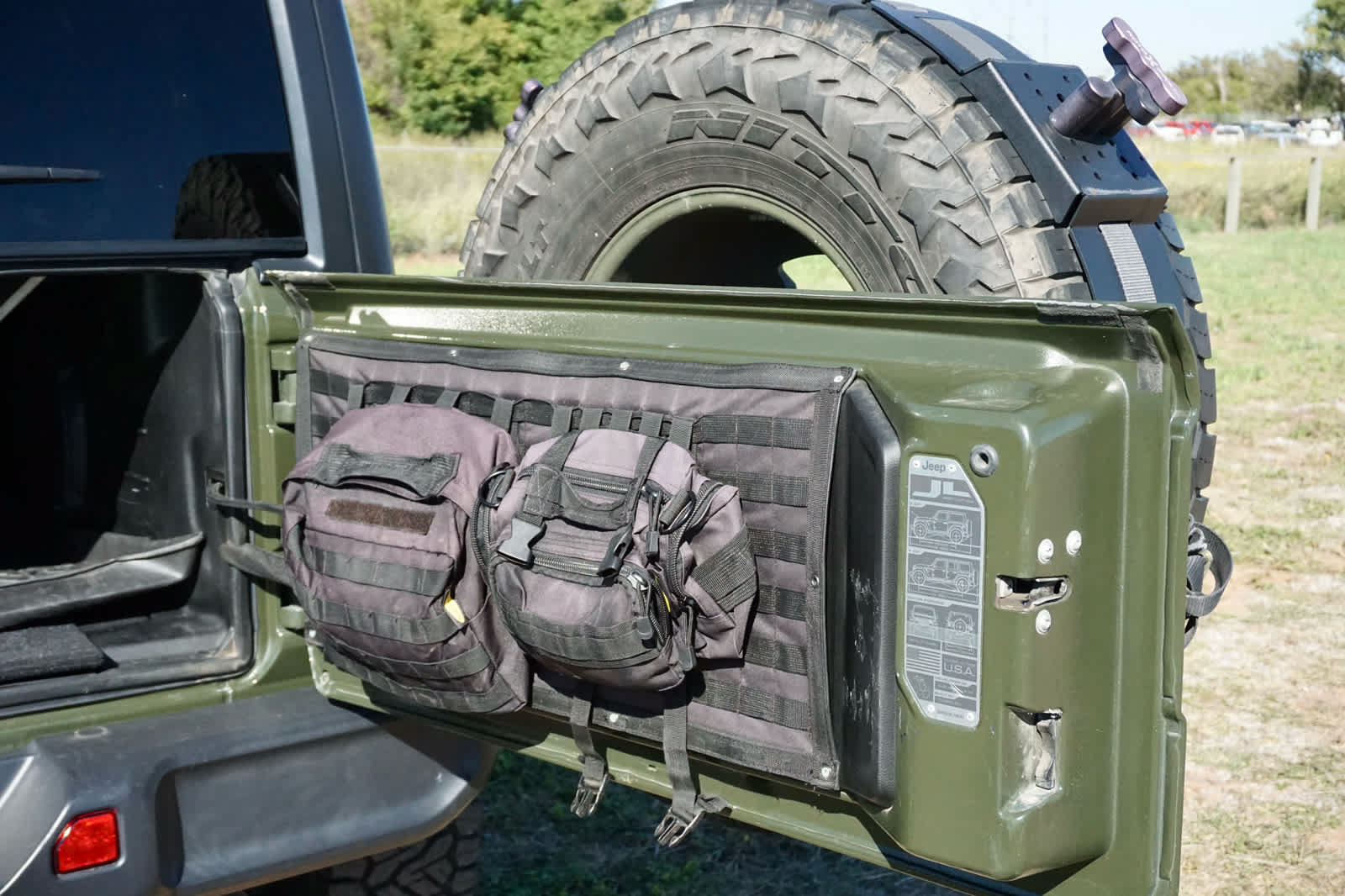 Used 2020 Jeep Wrangler Unlimited Rubicon AWD/4WD image 49