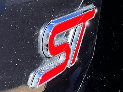 Used 2020 Ford Explorer ST w/ Premium Technology Package image 9