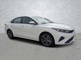 Used 2023 Kia Forte LXS image 1