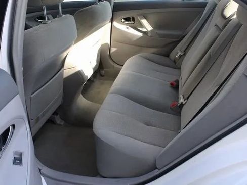 Used 2011 Toyota Camry LE w/ LE Extra-Value Pkg image 47