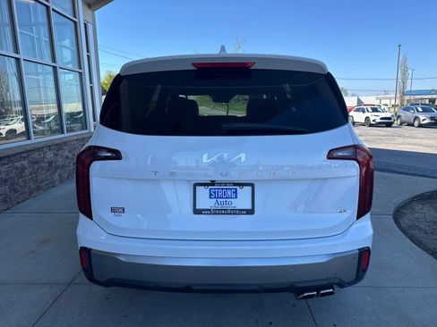 Used 2025 Kia Telluride S AWD/4WD image 4