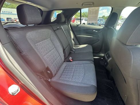Used 2024 Chevrolet Equinox LT w/ LPO, Floor Liner Package FWD image 30