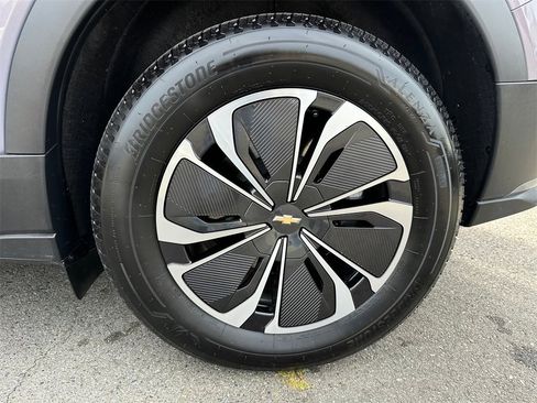 Used 2024 Chevrolet Blazer EV LT image 10