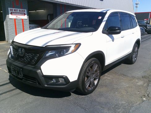Used 2020 Honda Passport EX-L image 2