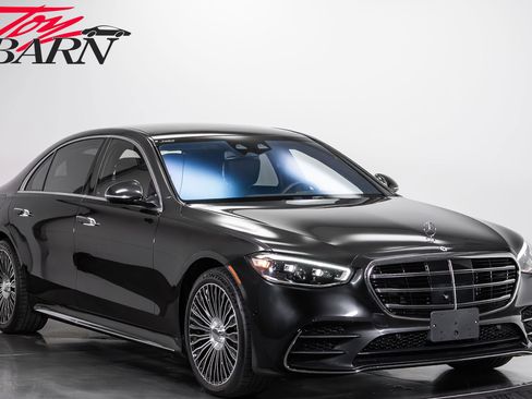 Used 2023 Mercedes-Benz S 500 4MATIC w/ AMG Line image 7