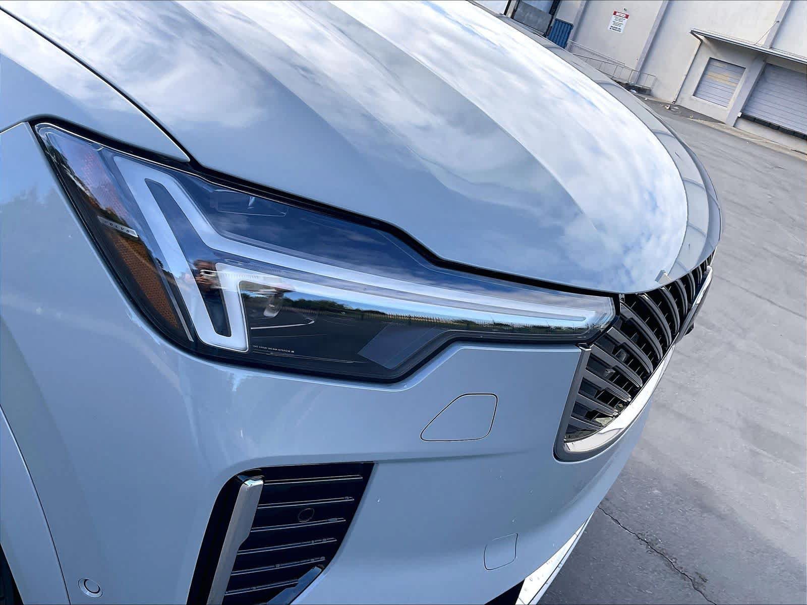 New 2027 Volvo XC90 T8 Plus AWD/4WD image 33