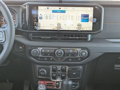 New 2026 Jeep Gladiator Mojave AWD/4WD image 19
