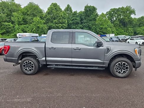 Used 2022 Ford F150 XLT w/ Equipment Group 302A High AWD/4WD image 9