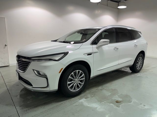 Certified 2023 Buick Enclave Essence FWD image 3