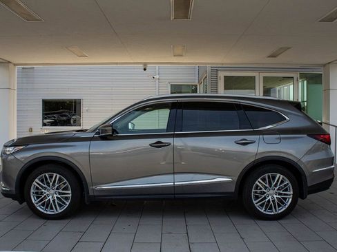 Used 2024 Acura MDX SH-AWD w/ Advance Package image 12