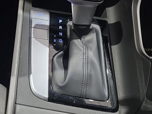 Certified 2023 Hyundai Elantra SEL FWD image 21