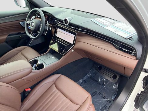 New 2026 Maserati Grecale Modena AWD/4WD image 13