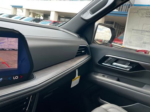 New 2026 Chevrolet Tahoe LT image 38