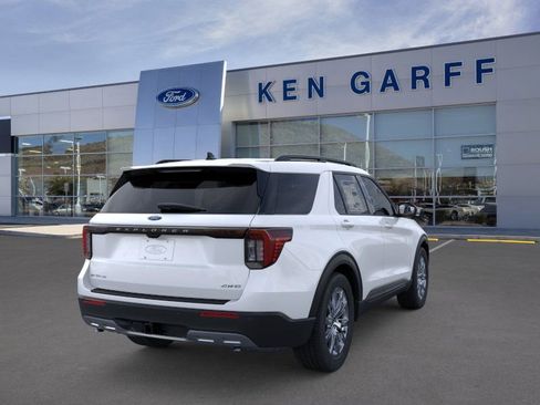 New 2026 Ford Explorer Active w/ Active Comfort Package image 9