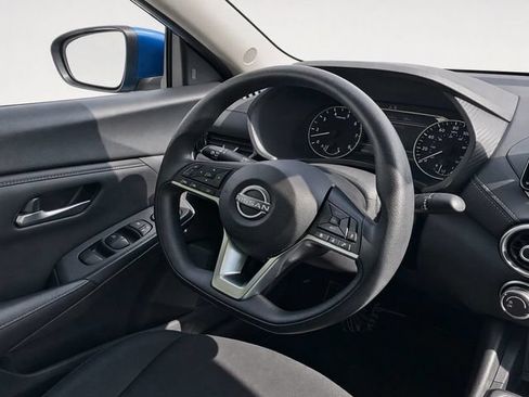 Used 2025 Nissan Sentra SV FWD image 27