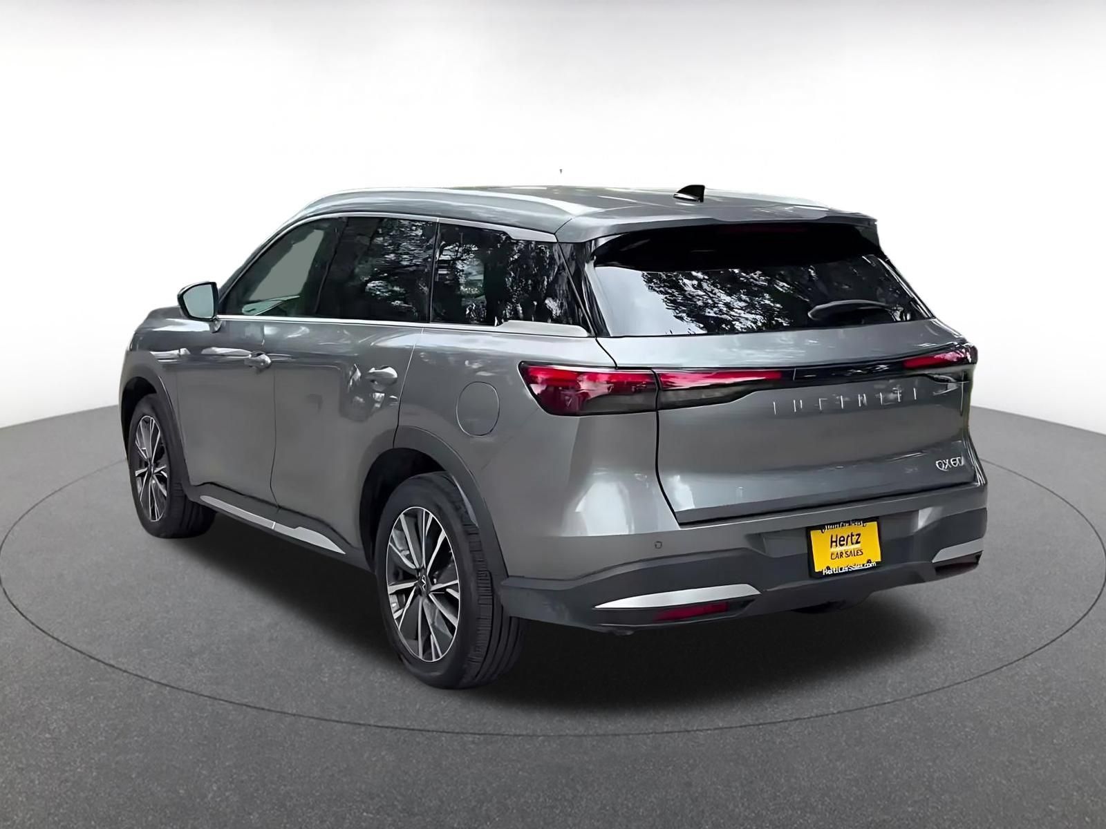 Used 2026 INFINITI QX60 Luxe FWD image 10