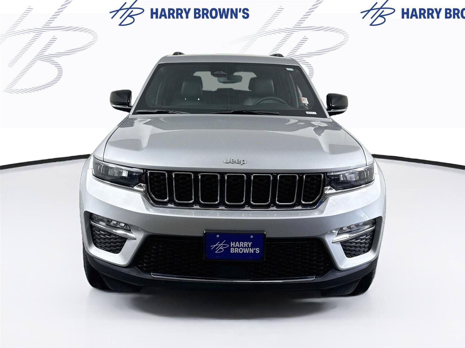 Used 2024 Jeep Grand Cherokee Limited w/ Trailer Tow Package AWD/4WD image 27