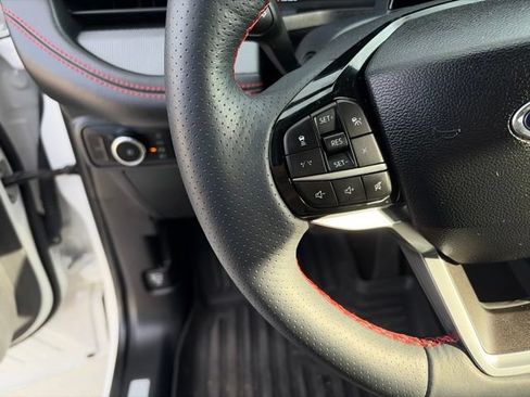 Used 2025 Ford Explorer ST-Line w/ Premium Package AWD/4WD image 19