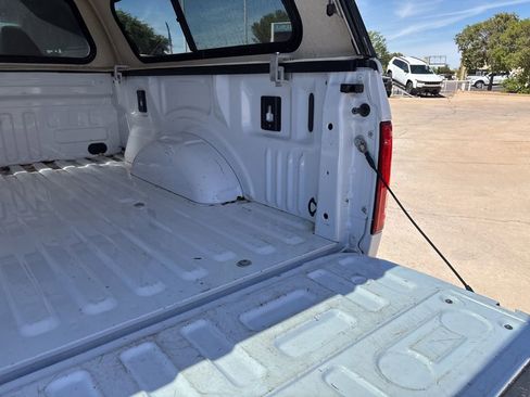 Used 2015 Ford F150 XLT w/ Equipment Group 301A Mid AWD/4WD image 47