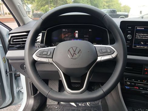 New 2027 Volkswagen Jetta SE FWD image 14
