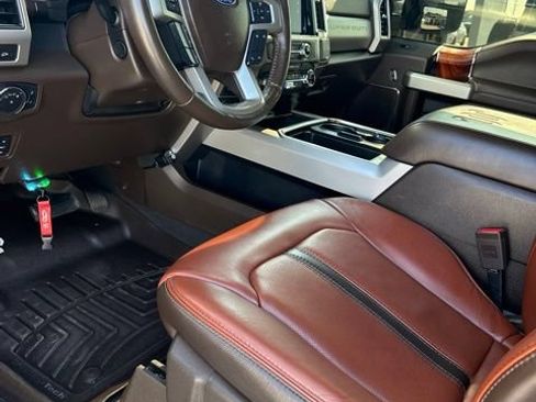 Used 2022 Ford F250 King Ranch w/ Chrome Package AWD/4WD image 7